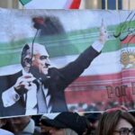 സ്കൂൾ ക്ലാസ്മുറികളിൽ ചരിത്രപരമായ മാറ്റങ്ങൾ; ‘നോ ബാക്ക് ബെഞ്ചേഴ്സ്’ ആശയവും ബാഗ് ഭാരക്കുറവും നടപ്പിലാക്കാൻ ഒരുങ്ങി സർക്കാർ