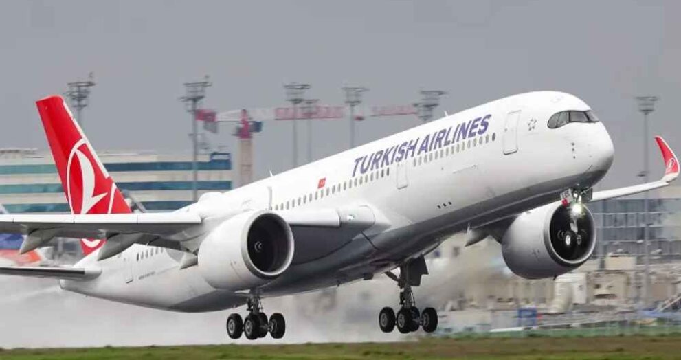 Turkish Airlines Plane Engine Fire, Emergency Landing