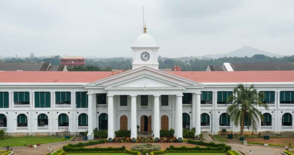 Kerala Govt Offices Five Day Work Plan